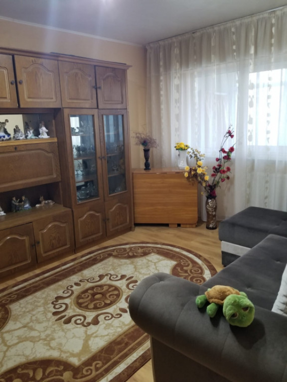 - Apartament 2 camere, confort 1 decomandat, Progresu, Mobi