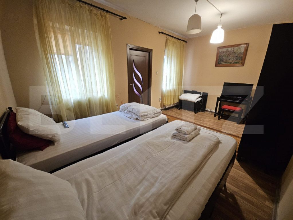 Casa 4 camere, 119 mp, zona Copou