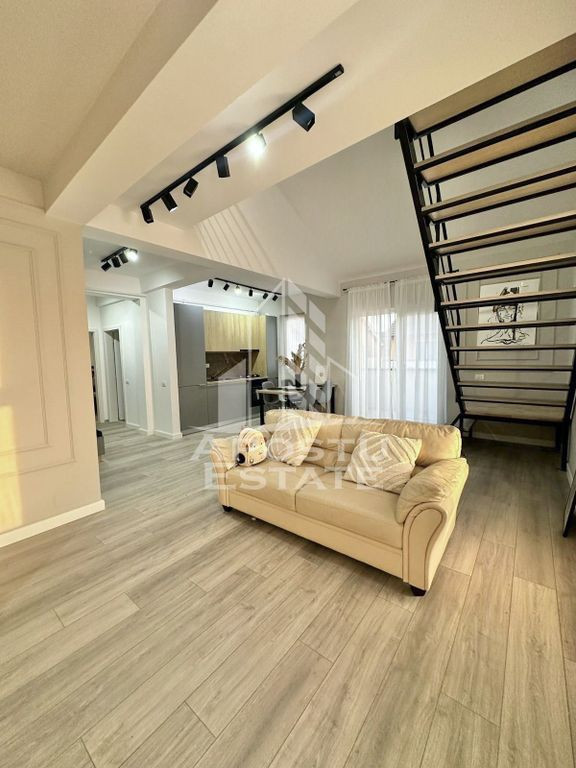 Penthouse cu 3 camere si 2 bai mobilat in Giroc in spate ...