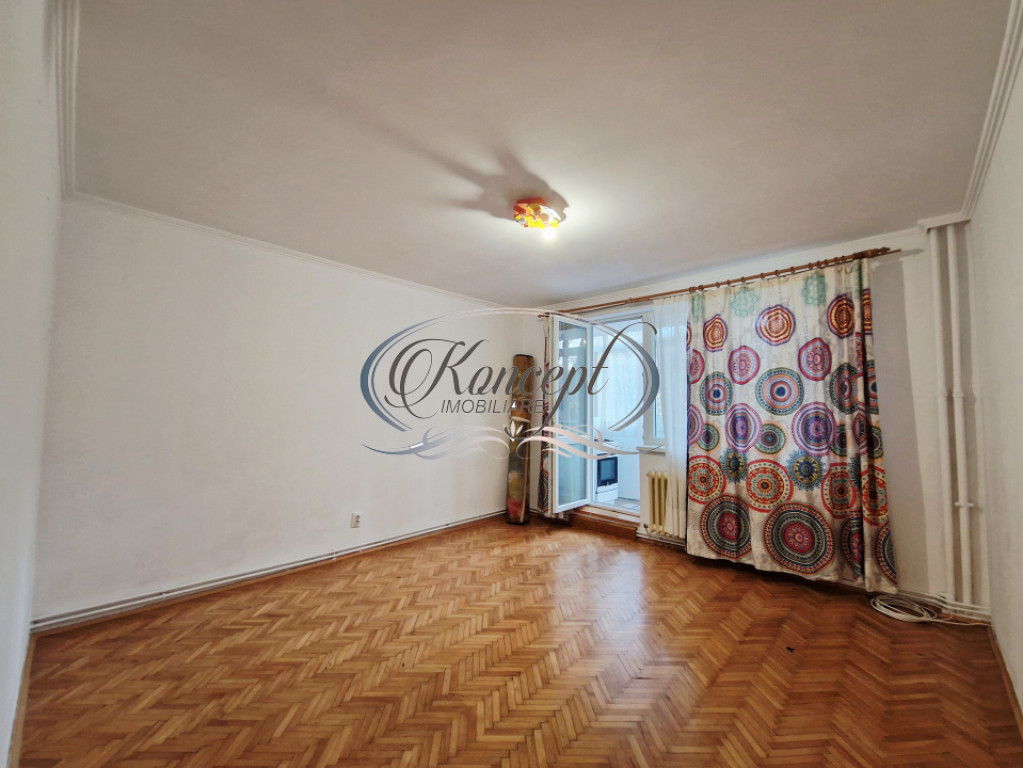 Locuinta confortabila cu balcon si pivnita, in zona linistit