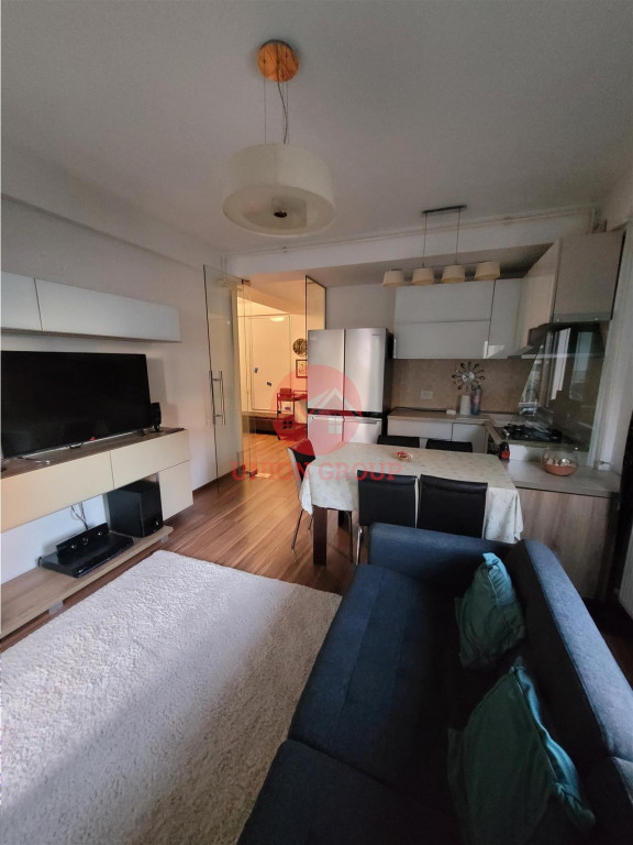 Apartament 3 Camere cu Loc de Parcare si Curte Proprie, Tomi