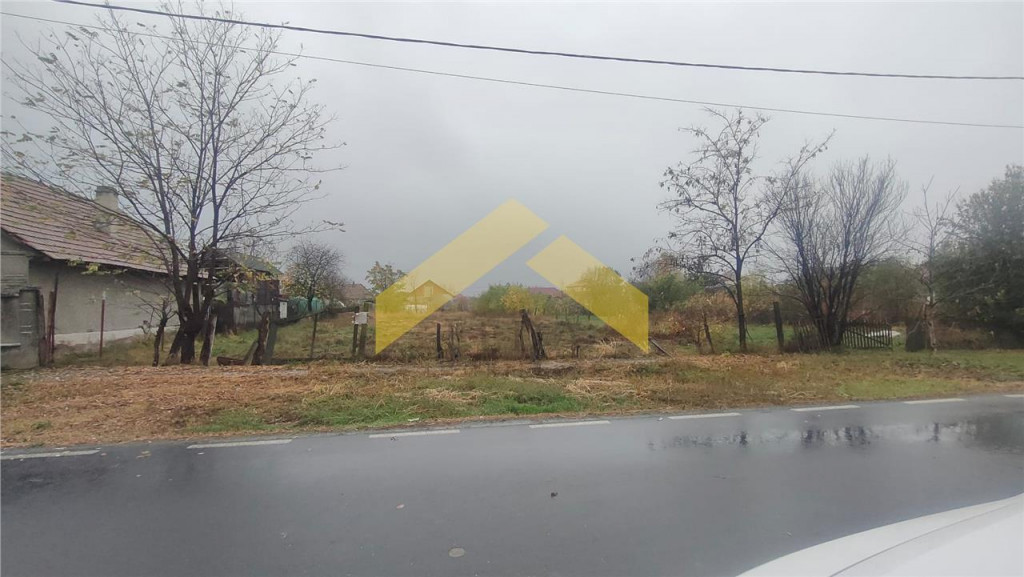 Teren 1,100 mp de in orasul Curtici