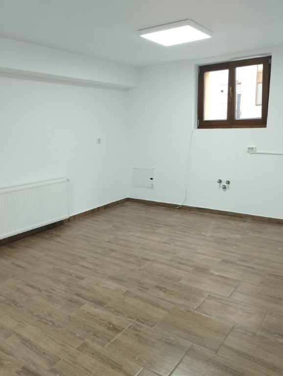 Spatiu de inchiriat, Piata Centrala Bistrita