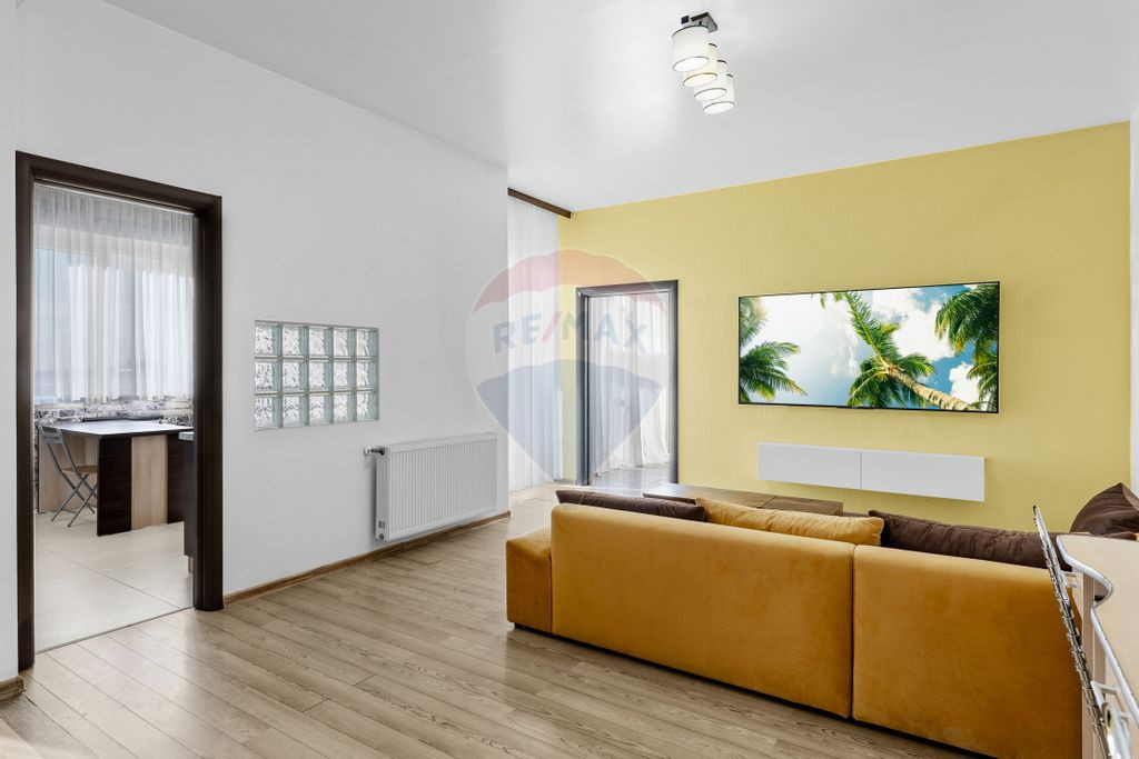 Penthouse de închiriat, Ared Uta, 3 camere