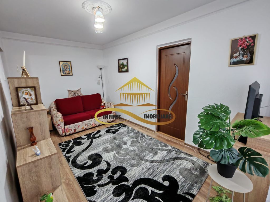 Apartament cu 2 camere de vânzare – Bacău, zona Super...