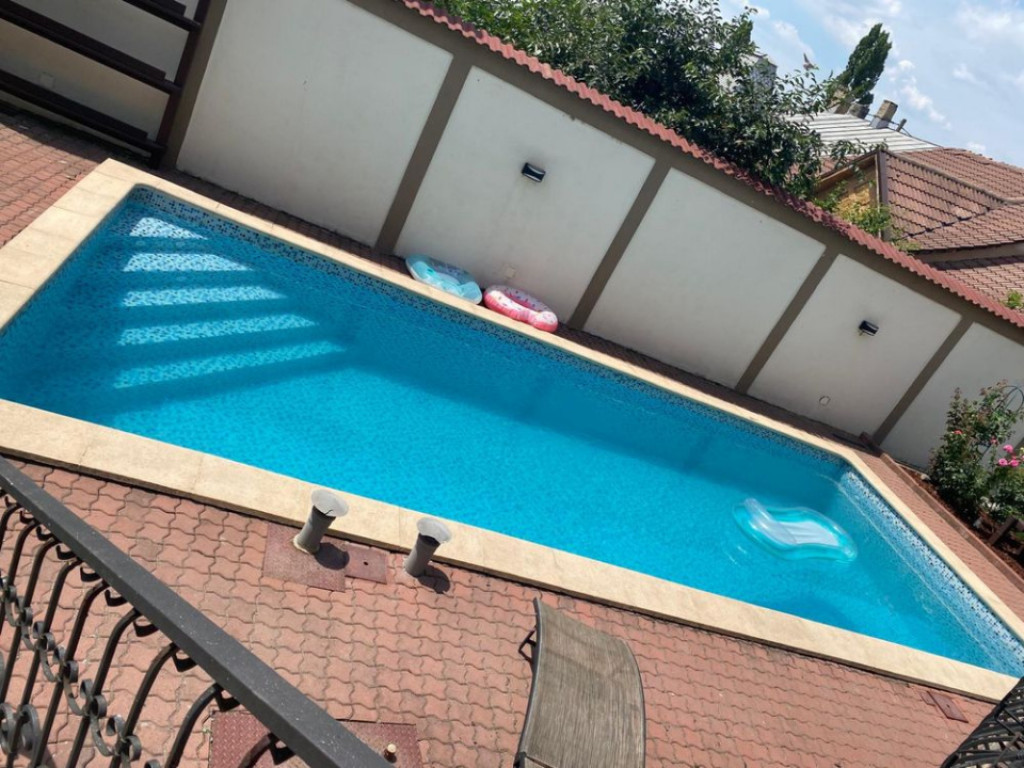 Casa S+P+1 252mp utili, 585 mp teren, zona Lăpuș