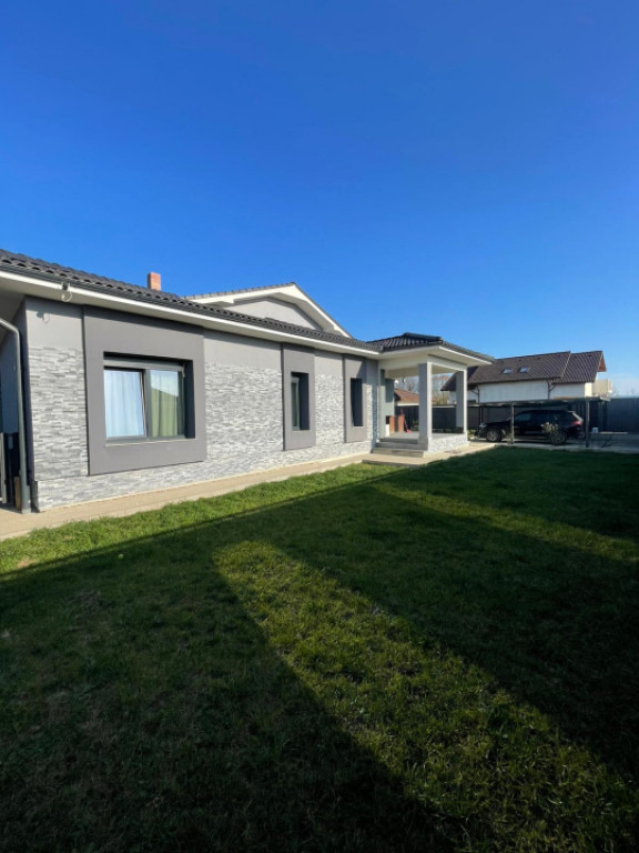 Casă ultramodernă – construcție 2025 | 252 mp utili | t