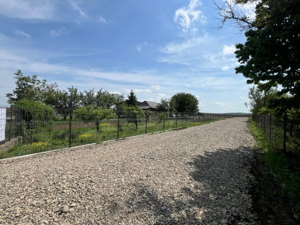 Teren intravilan rezidential Horlesti Rediu 680mp