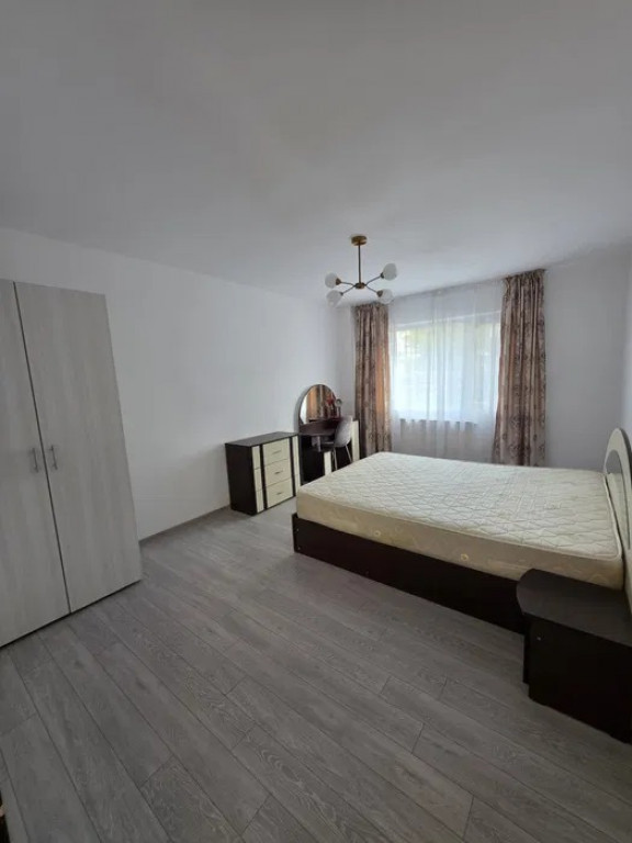 Apartament 3 camere D, in Independentei,