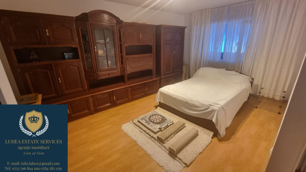 Apartament 3 camere complet renovat Calea Timișoarei, Reșița