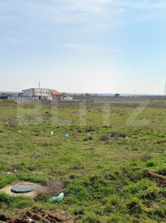 Teren intravilan de 2.000 mp, front 18 metri, Leamna de Jos