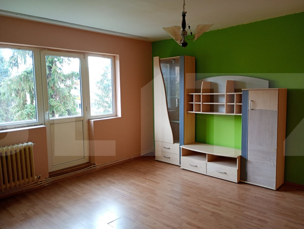 Apartament cu 2 camera, zona Spitalului/Stadionului