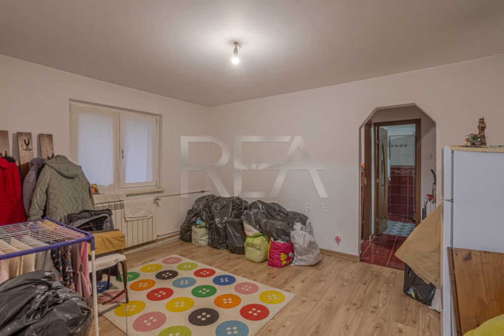 2 camere la etajul 2/4 - Huedin - Uioara - 0% comision