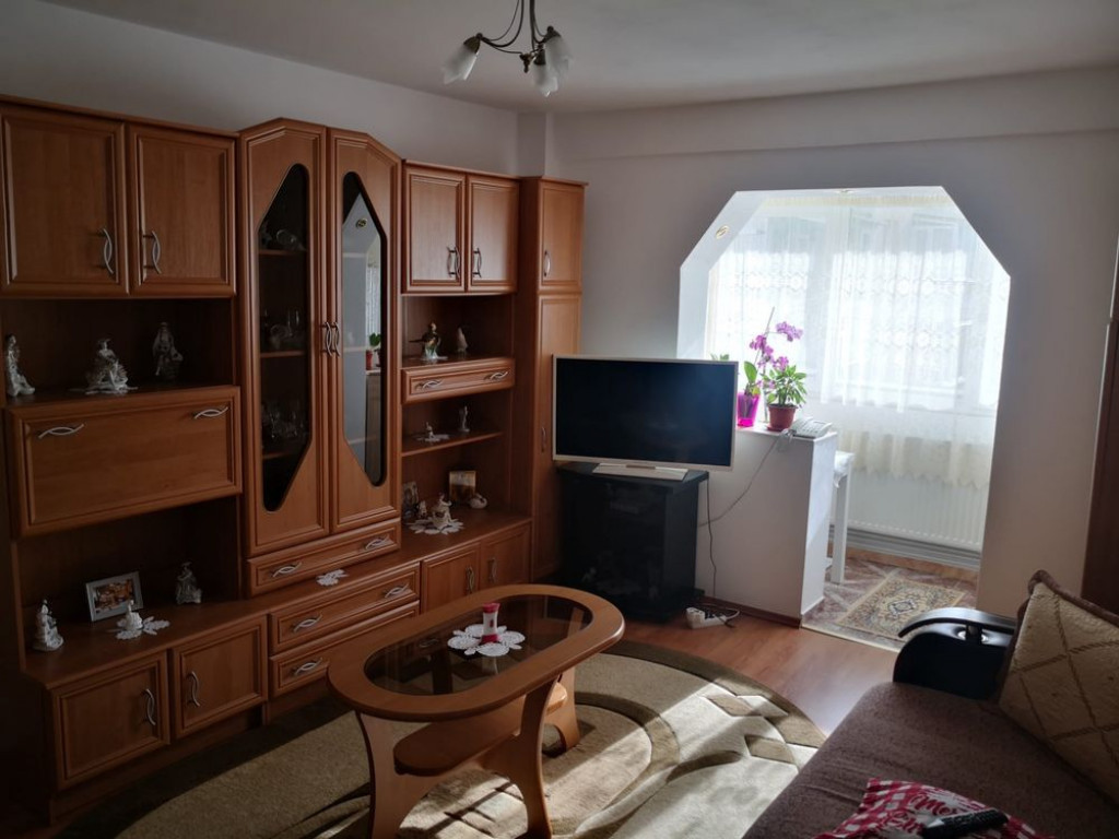 Apartament 2 camere zona Noua