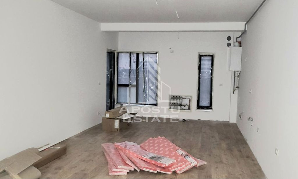 Apartamente cu 2 camere, etaj intermediar, bloc nou, Toro...