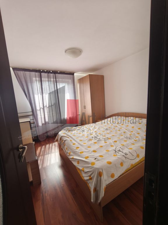 Apartament 3 camere Crangasi