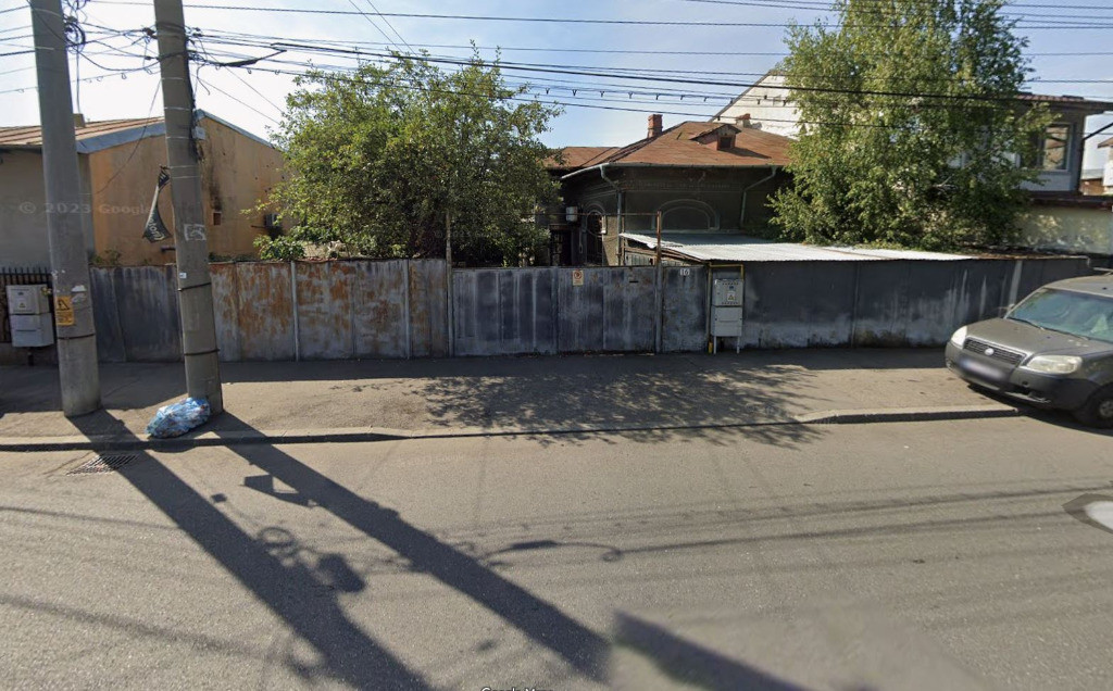 Ploiesti,Prahova casa veche curte 900mp,zona AFI MALL,DEDEMAN