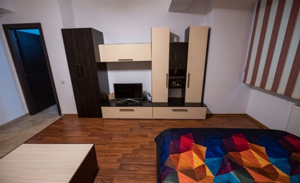 Garsoniera in zona Icil