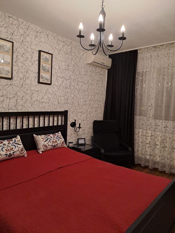 Apartament 3 camere, mobilat și utilat – Alexandru Obr...