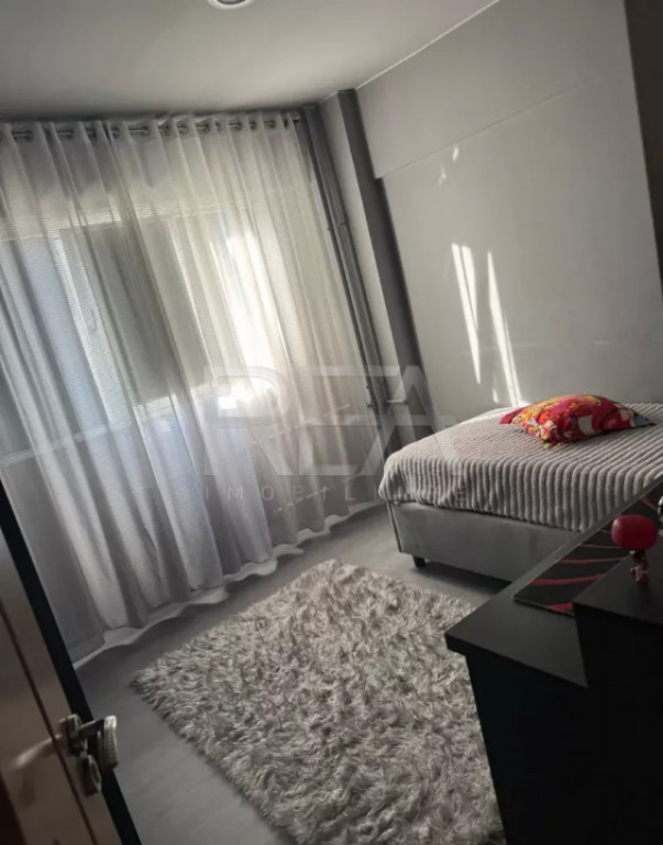 Apartament 2 camere, decomandat, et 4/10- Bld Ghencea