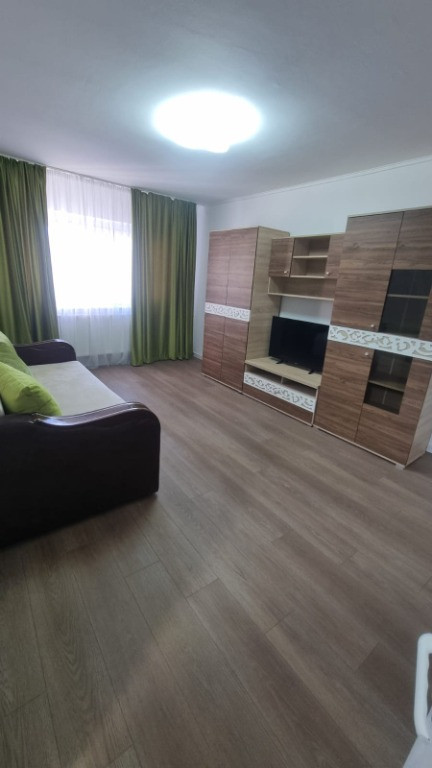 Apartament 3 camere Calarasi IV