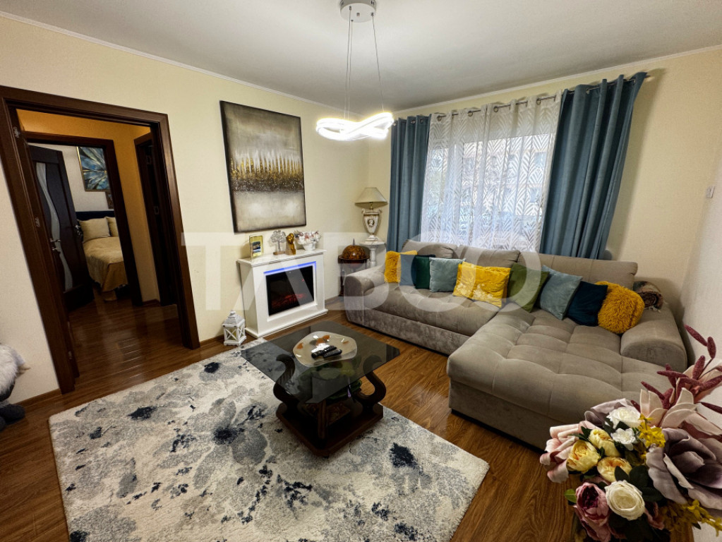 Apartament renovat complet 2 camere 48 mpu Mihai Viteazul Si