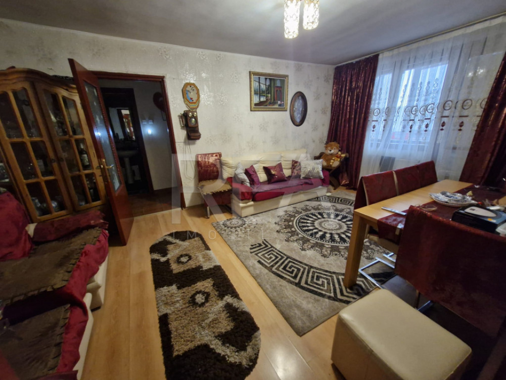 4 camere în bloc reabilitat - zona Vitan-Dristor