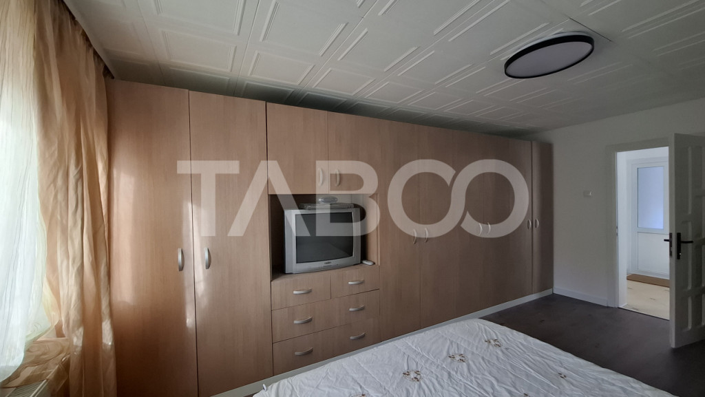 Apartament de inchiriat 82 mpu 2 camere balcon si gradina Va