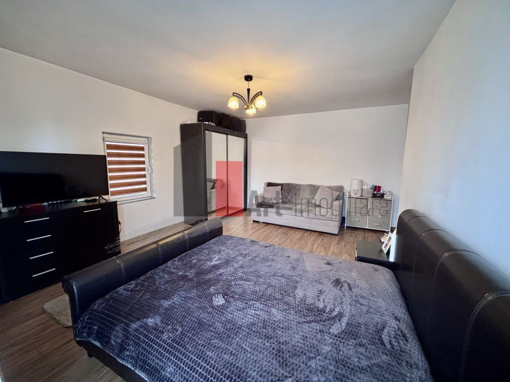 Vânzare garsonieră Timpuri Noi - Splaiul Unirii