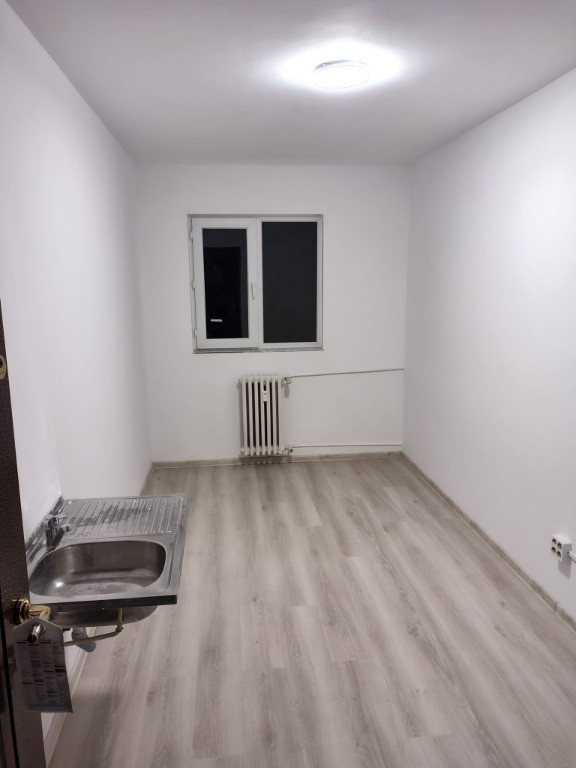 ???? De vânzare – Cameră de cămin, Tudor Vladimirescu