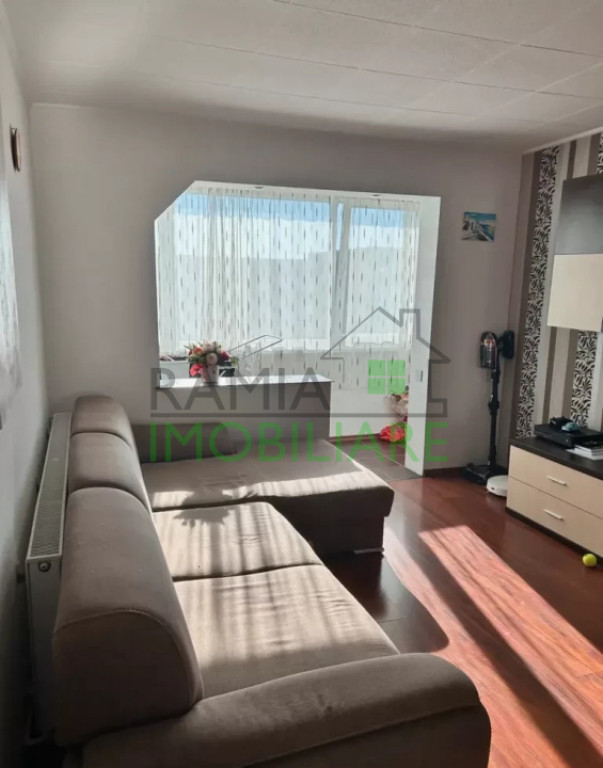 Apartament 2 camere decomandat, renovat, mobilat și utilat