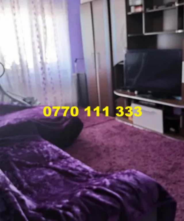 - Apartament 3 camere decomandat, Calarasi 4, etaj 3.