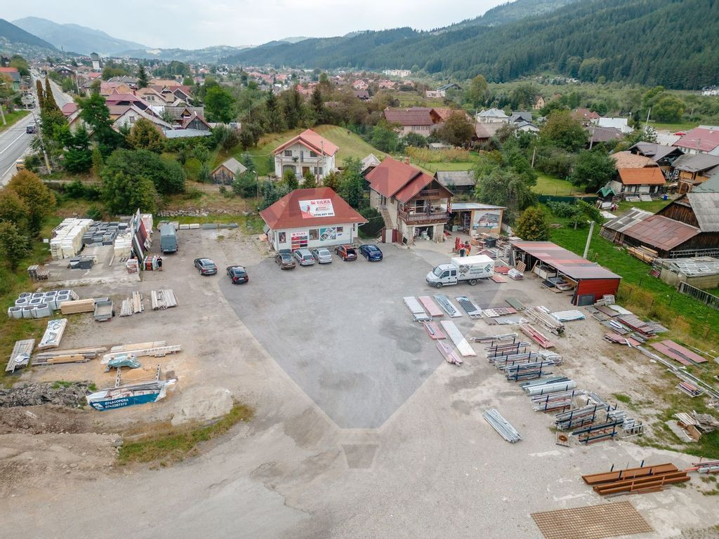 Teren 5,000mp Campulung Moldovenesc / Strada Principala l...