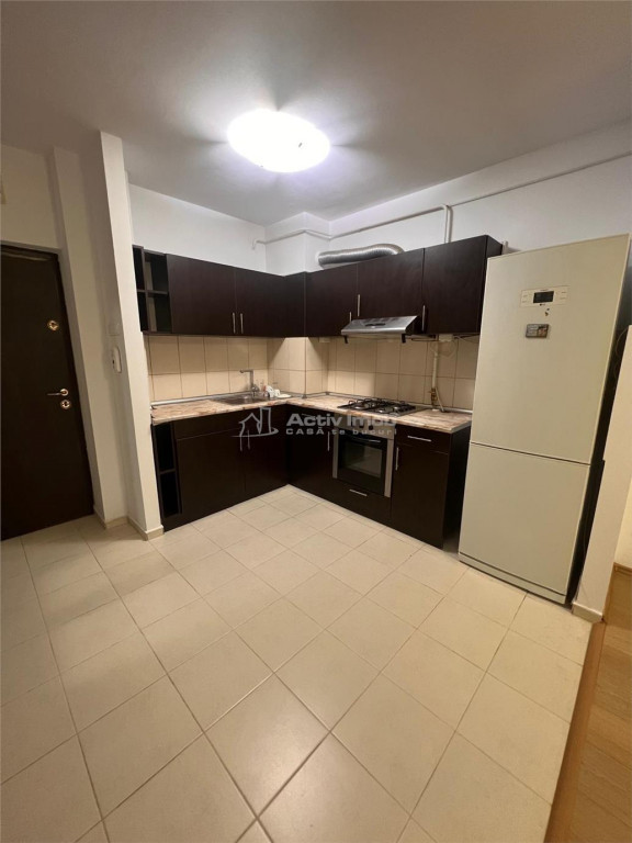 2 camere de - Tatarasi / Green Park - parter