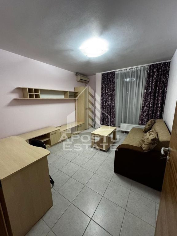 Apartament 2 camere, parter, Zona Sagului