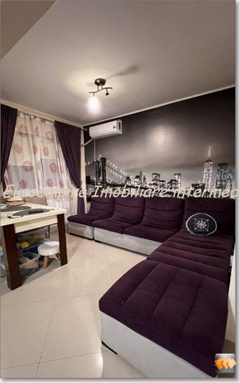 Apartament 3 camere decomandate zona Inel 1