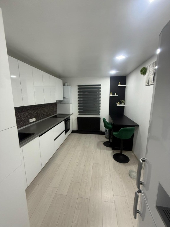 Bd-dul Regele Ferdinand, zona buna, 2 camere, etaj 3