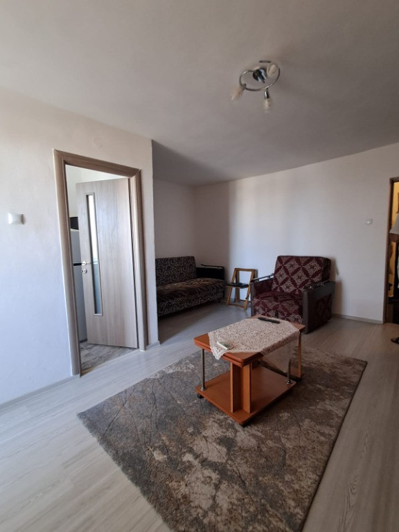 Apartament 1 camera Gara