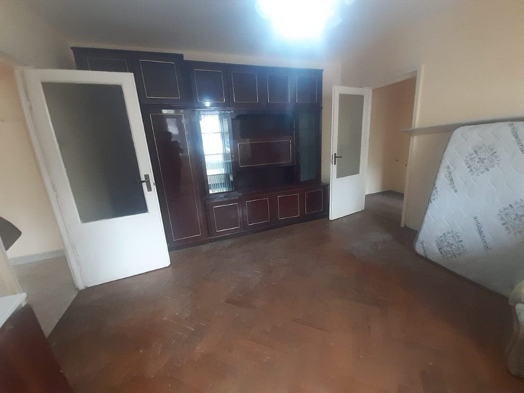 Cosbuc, 2 camere, parter