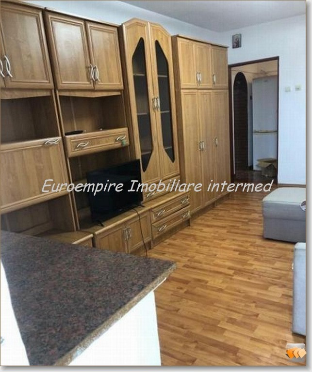 Apartament 2 camere decomandate zona Far