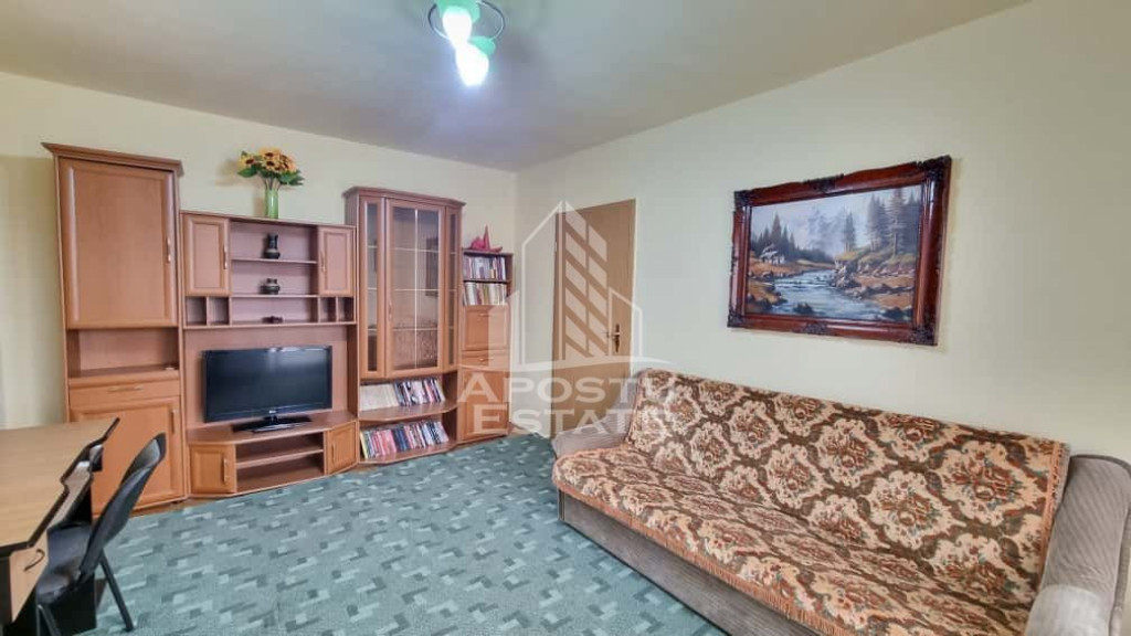 Apartament 2 camere, bloc anvelopat, zona Calea Lipovei