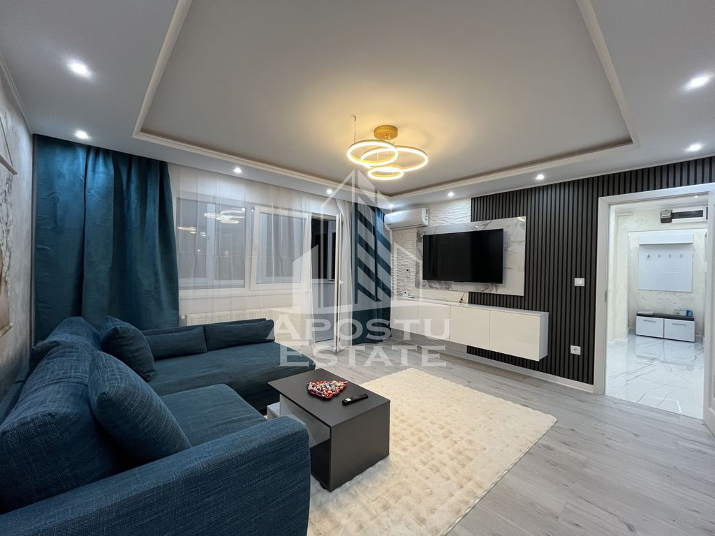 Apartament cu 3 camere, etajul 2, centrala proprie, renov...