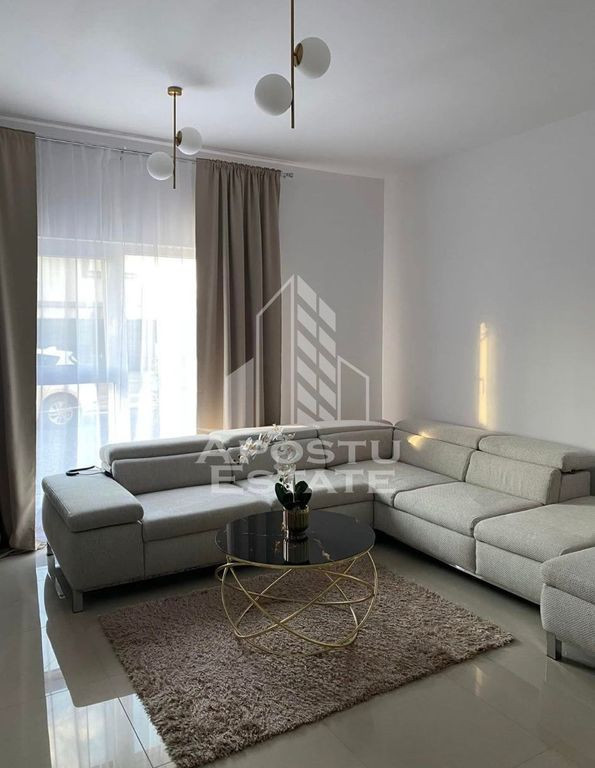 Apartament 3 camere, centrala proprie, loc de parcare,zon...