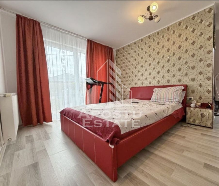 Casa individuala cu 3 camere si 2 bai mobilata si utilata...