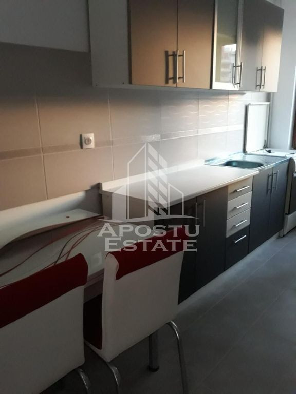 Aparatament cu o camera ,centra propie si loc de parcare ...