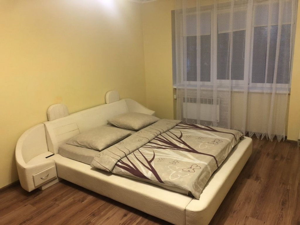 Garsoniera de inchiriat in zona Crangasi