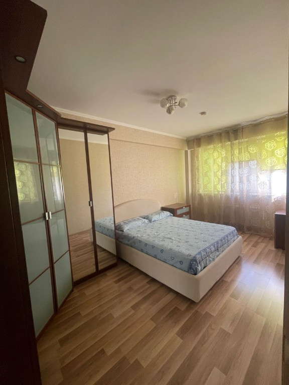 Apartament cu doua camere de inchiriat in zona Eroii Revolutiei