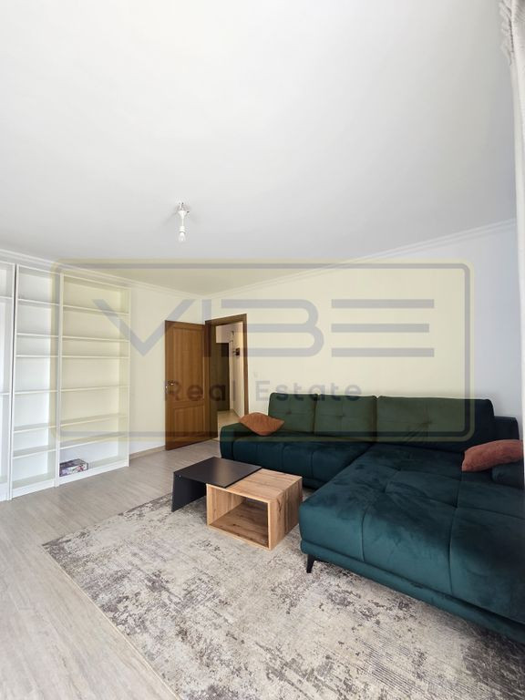 Pacurari - Universitate- Decomandat - 64mp - parcare - 49...