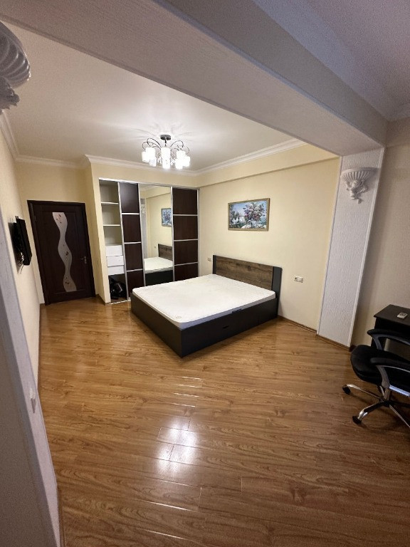 Garsoniera de inchiriat in zona Theodor Pallady