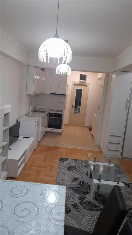 Garsoniera in zona Obor de inchiriat